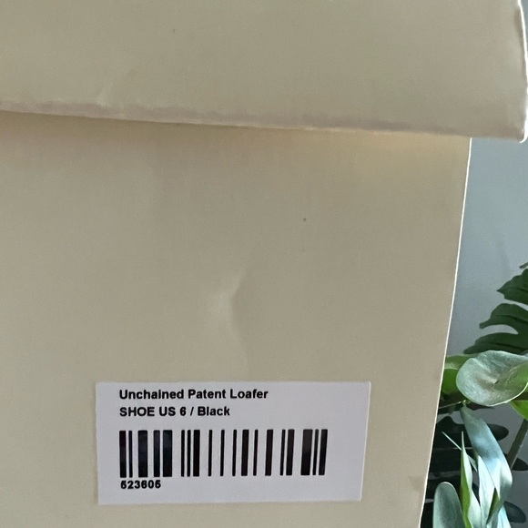 Princess Polly Unchained Patent Loafer - Picture 9 of 9